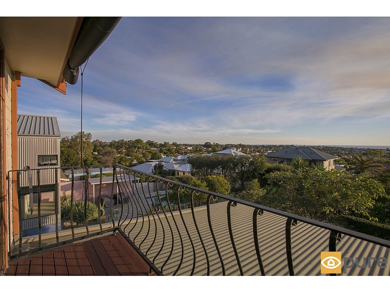 37 Queenscliffe Road, Doubleview WA 6018
