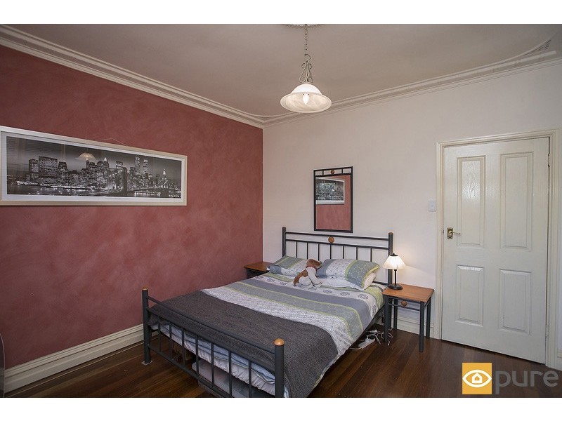 37 Queenscliffe Road, Doubleview WA 6018