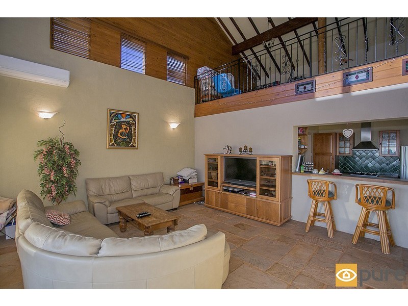 37 Queenscliffe Road, Doubleview WA 6018
