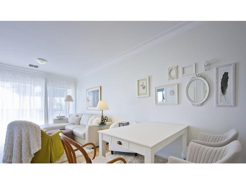 4/18 Beach Street, Cottesloe WA 6011