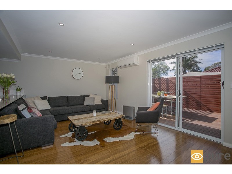 14D Mayfair Street, Nollamara WA 6061