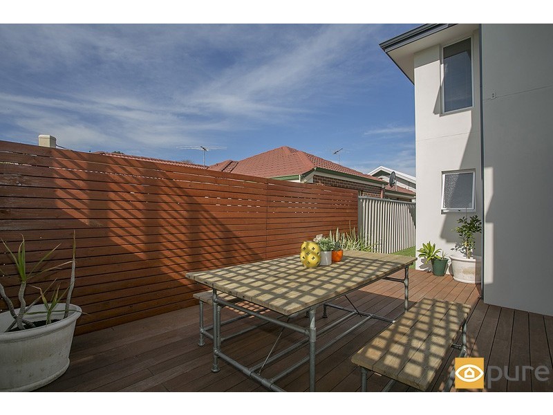 14D Mayfair Street, Nollamara WA 6061