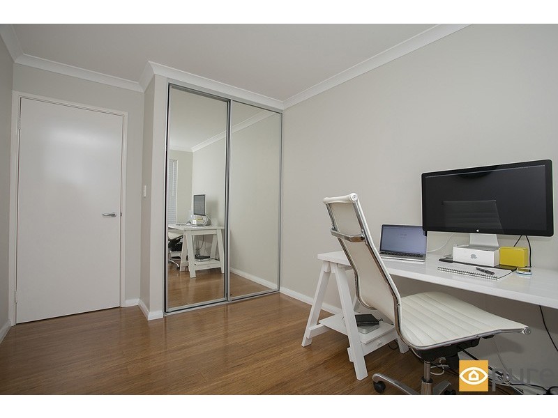 14D Mayfair Street, Nollamara WA 6061