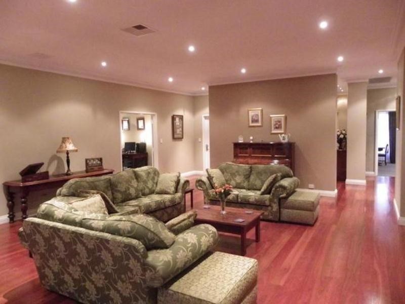 13 Daniel Street, Attadale WA 6156