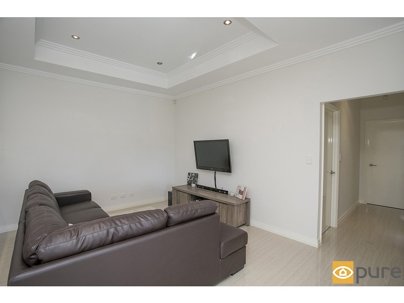 4a Sussex Street, Nollamara WA 6061