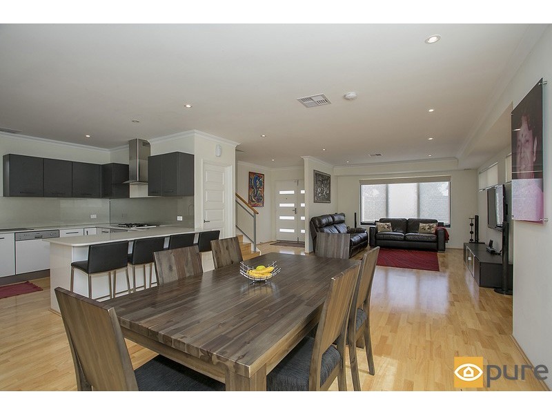 106 Sunbury Road, Victoria Park WA 6100