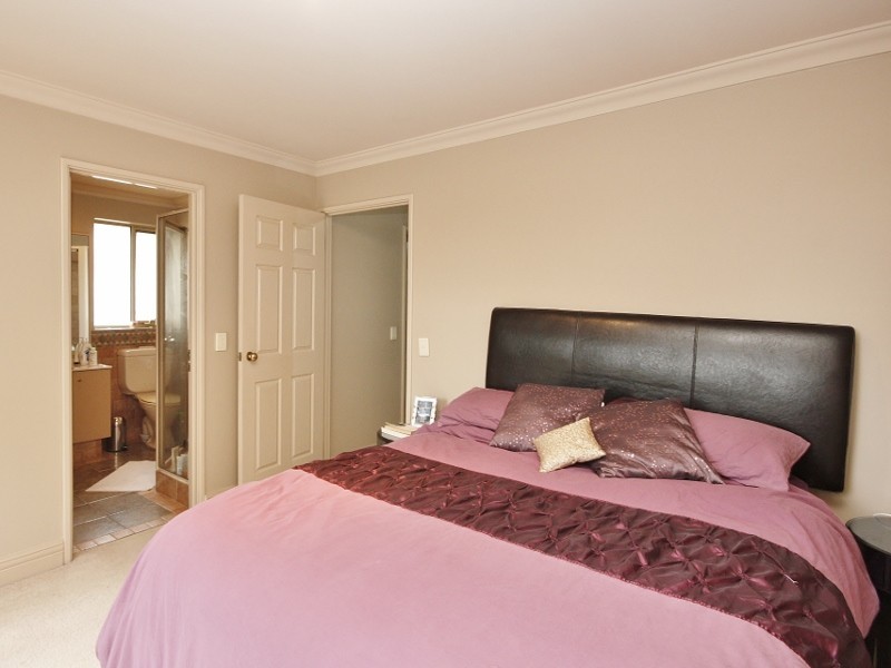 1/153 Derby Road, Shenton Park WA 6008