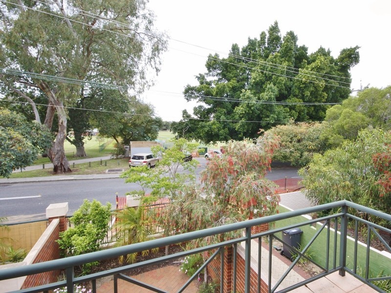 1/153 Derby Road, Shenton Park WA 6008