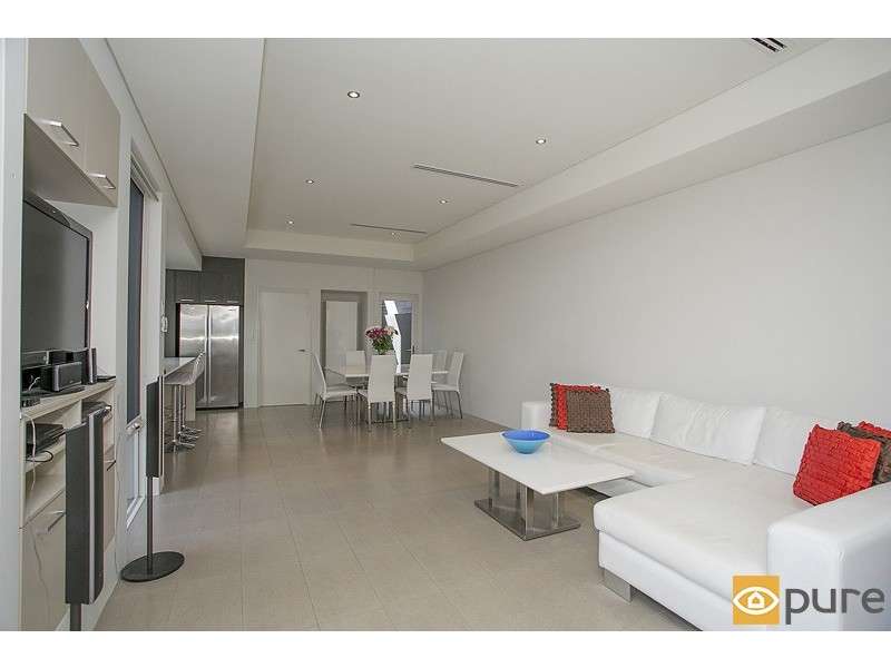 107A St Leonards Avenue, West Leederville WA 6007