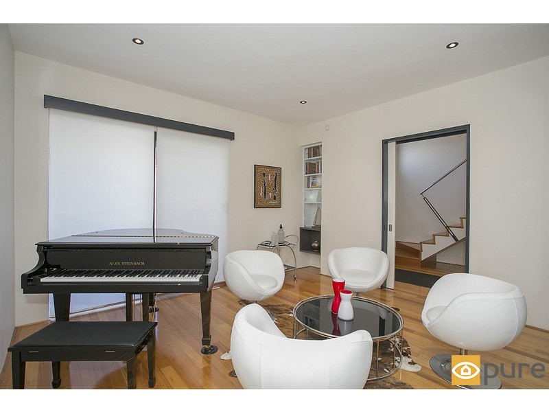 17 Darbon Crescent, Subiaco WA 6008