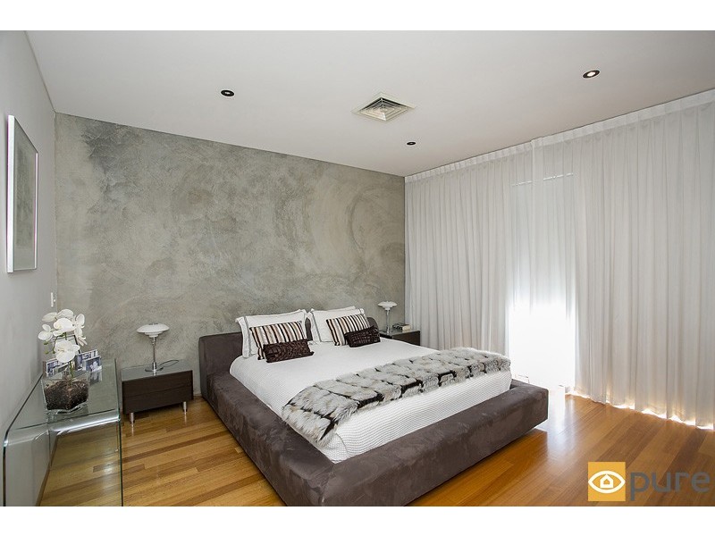 17 Darbon Crescent, Subiaco WA 6008