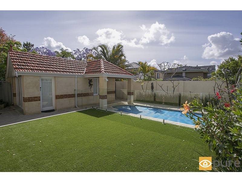 34 Fourth Avenue, Kensington WA 6151