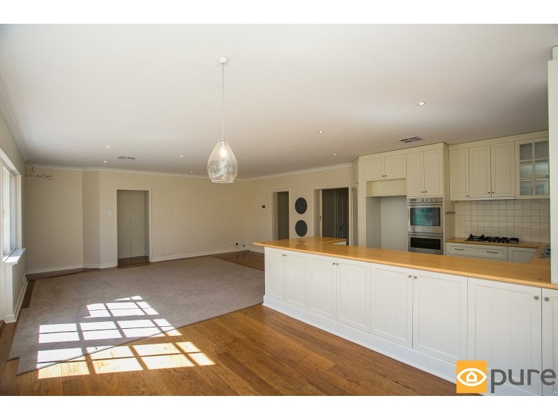 109 Shenton Road, Swanbourne WA 6010