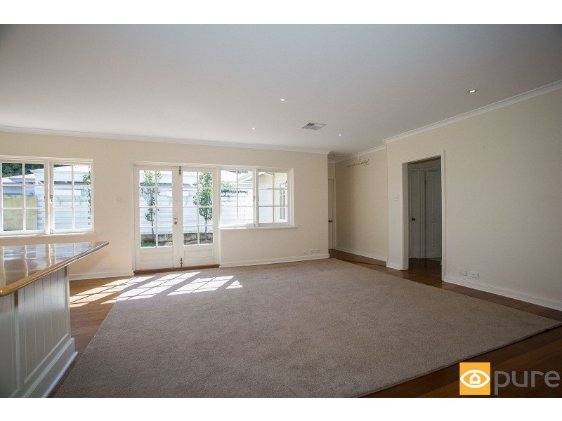 109 Shenton Road, Swanbourne WA 6010