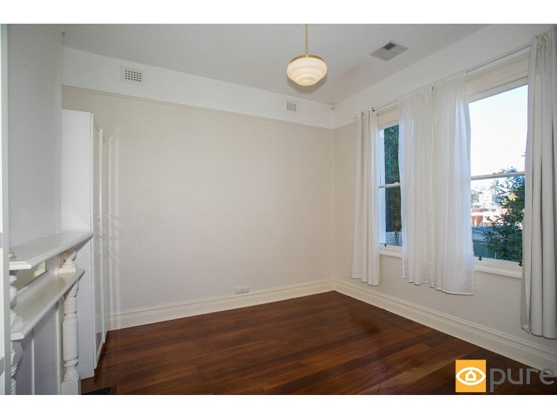 109 Shenton Road, Swanbourne WA 6010