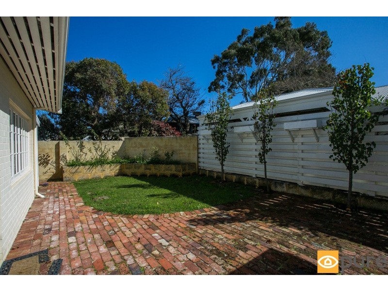 109 Shenton Road, Swanbourne WA 6010