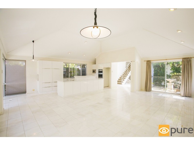 2 Reeve Street, Swanbourne WA 6010