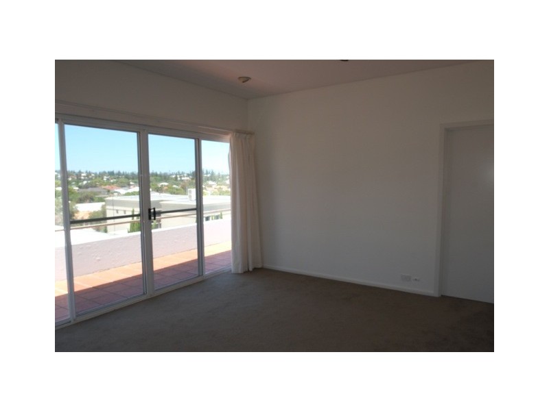 2 Reeve Street, Swanbourne WA 6010