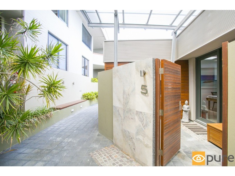 5/134 Marine Parade, Cottesloe WA 6011