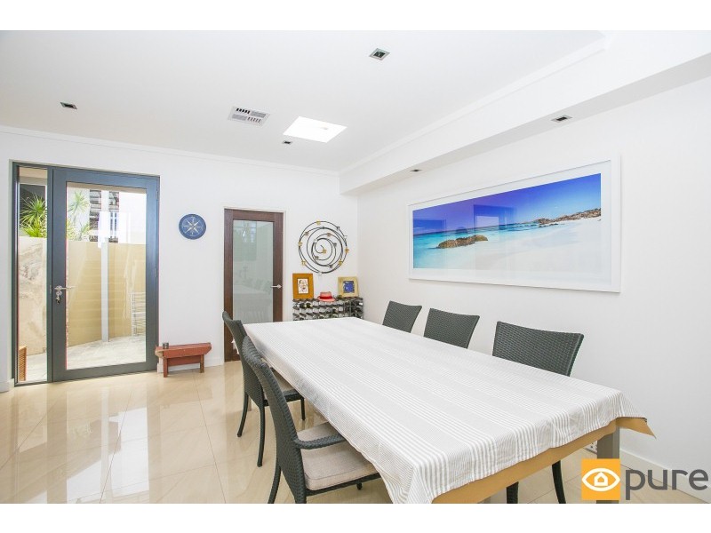 5/134 Marine Parade, Cottesloe WA 6011