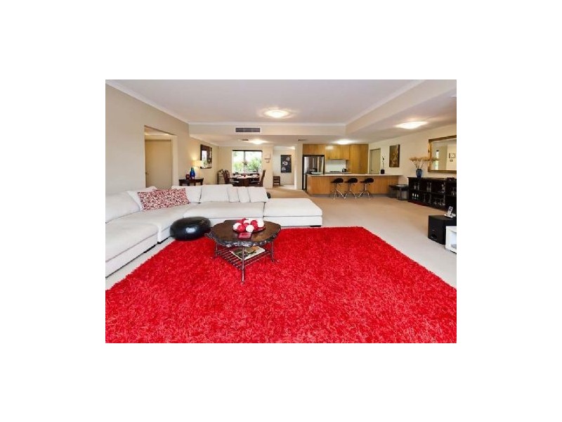 1/32 Fielder Street, East Perth WA 6004