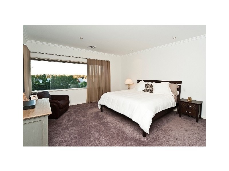 2A Warwick Street, West Leederville WA 6007