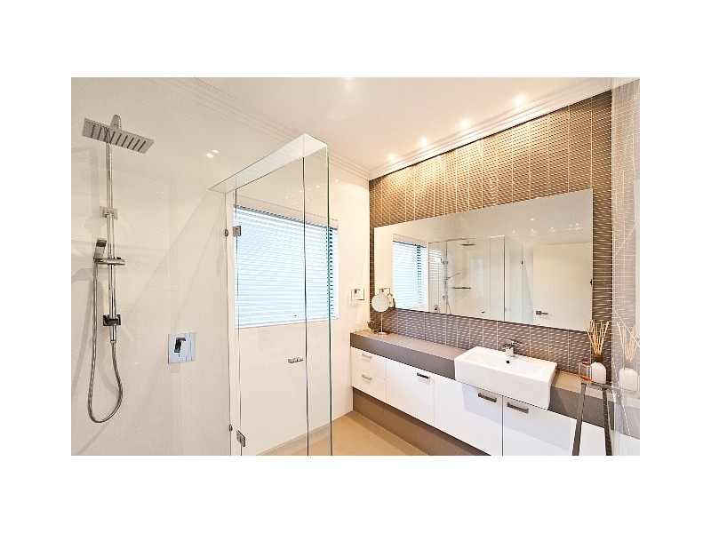 2A Warwick Street, West Leederville WA 6007