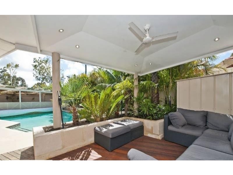 9 Madana Place, Craigie WA 6025