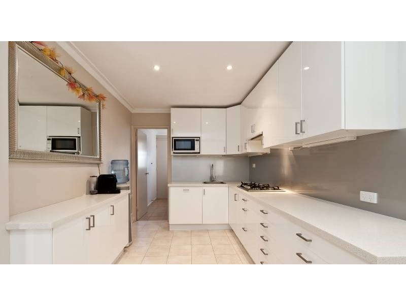 9 Madana Place, Craigie WA 6025