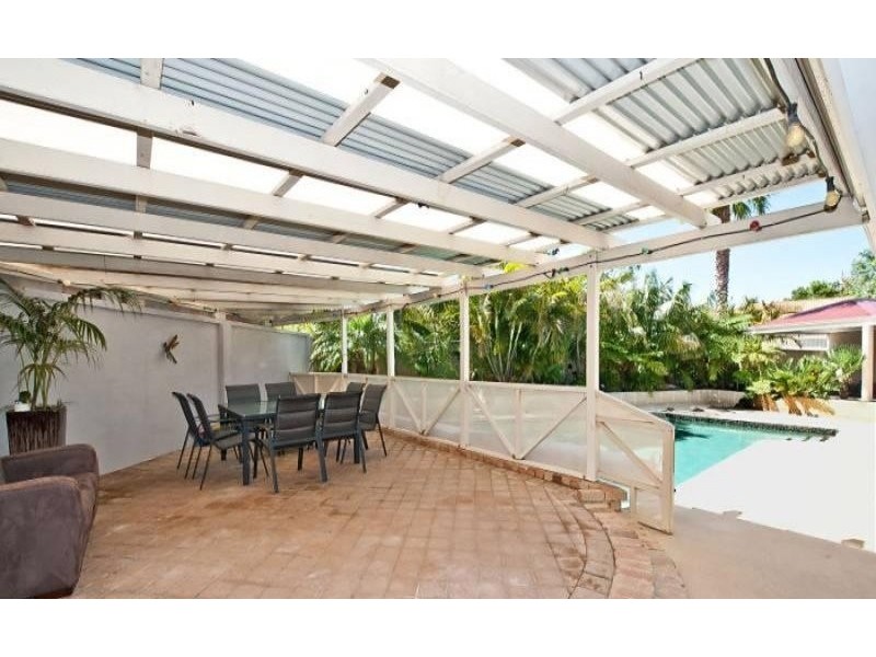 9 Madana Place, Craigie WA 6025