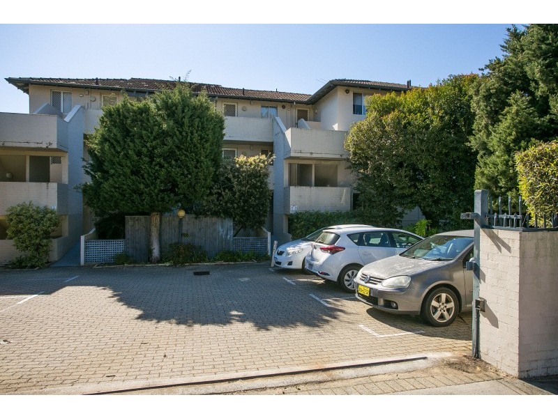 K18/45 King George Street, Victoria Park WA 6100