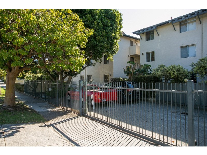 K18/45 King George Street, Victoria Park WA 6100