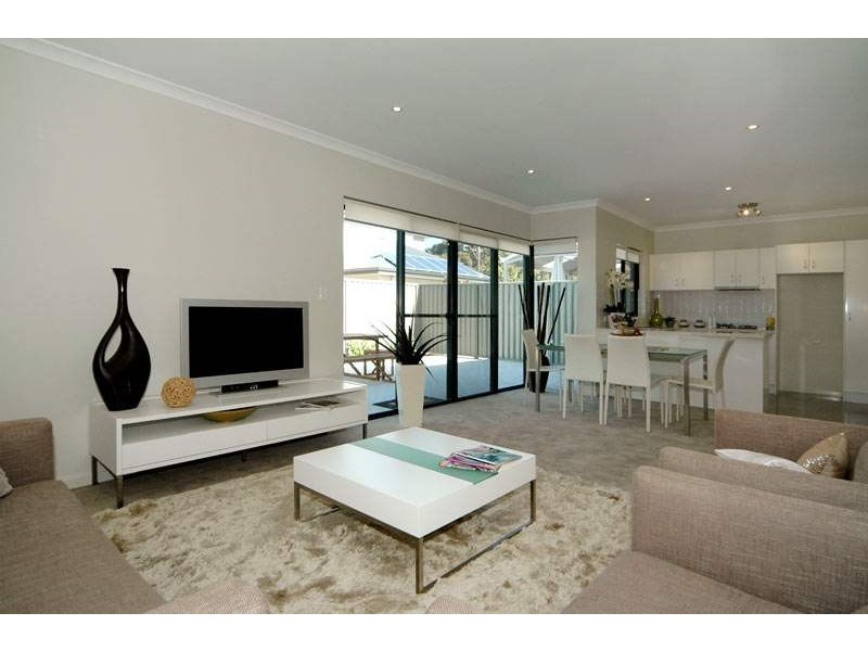 12/23 Cox Street, Maylands WA 6051