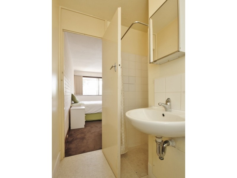 23/12 Onslow Road, Shenton Park WA 6008