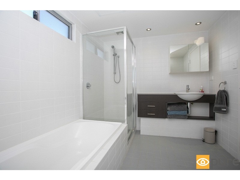 24/8 Prowse, West Perth WA 6005