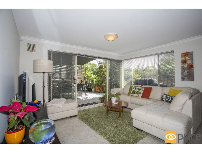 129a Odin Road, Innaloo WA 6018