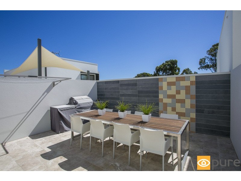 5/10 Athletes Parade, Floreat WA 6014