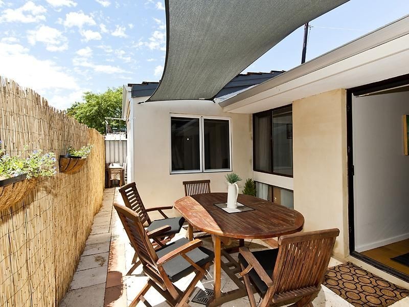 1/99-101 Davies Road, Claremont WA 6010