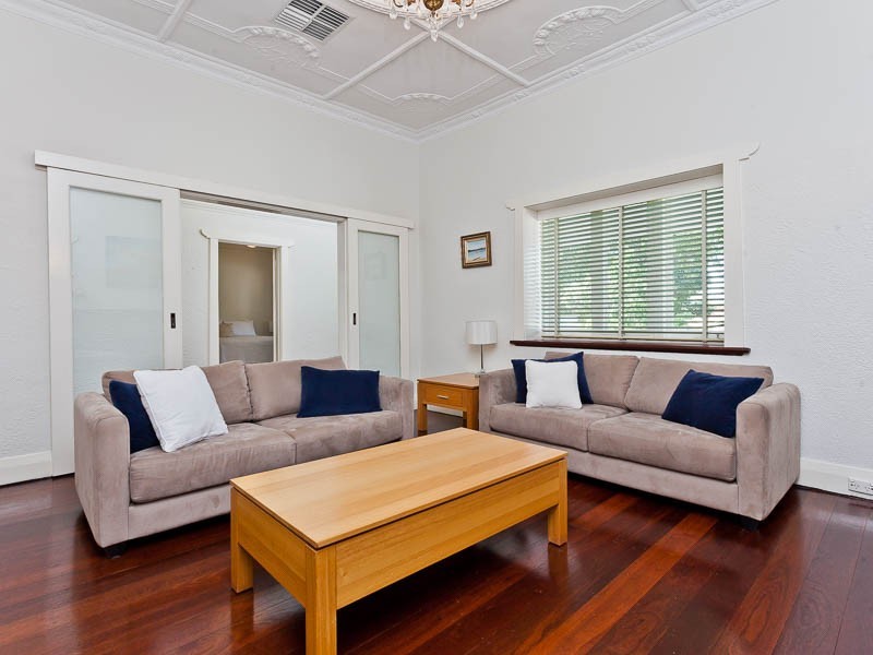 83 Essex Street, Wembley WA 6014