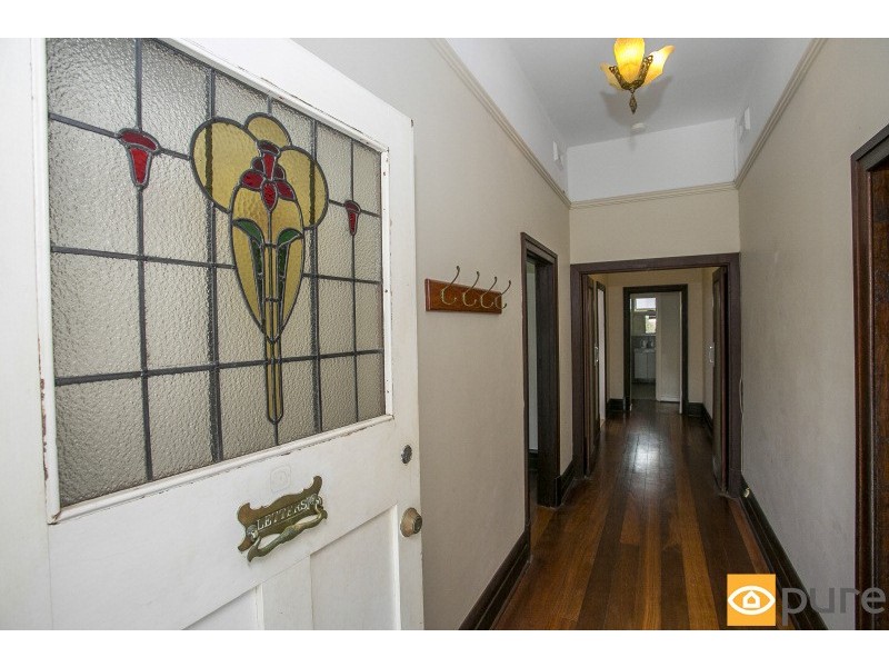 8 Park Lane, Claremont WA 6010