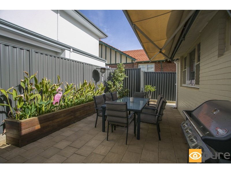 8 Park Lane, Claremont WA 6010