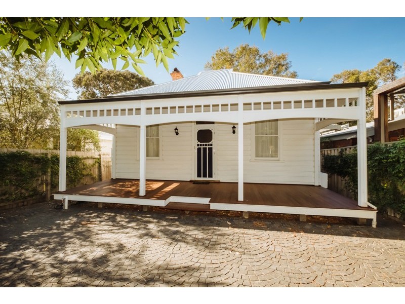 16 Commercial Road, Shenton Park WA 6008