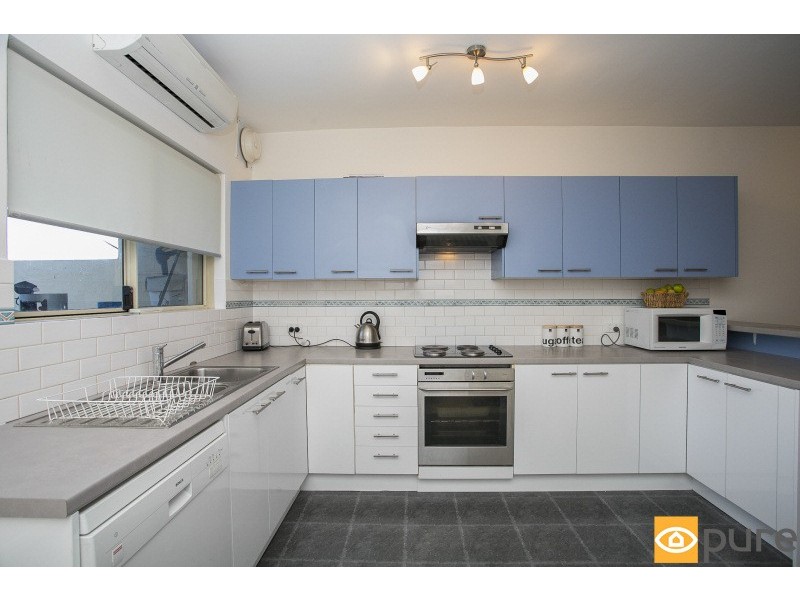 3/5 Salvado Road, Cottesloe WA 6011