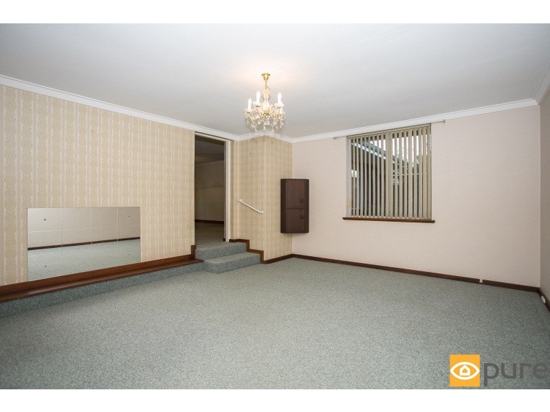 14 Ardleigh Crescent, Hamersley WA 6022