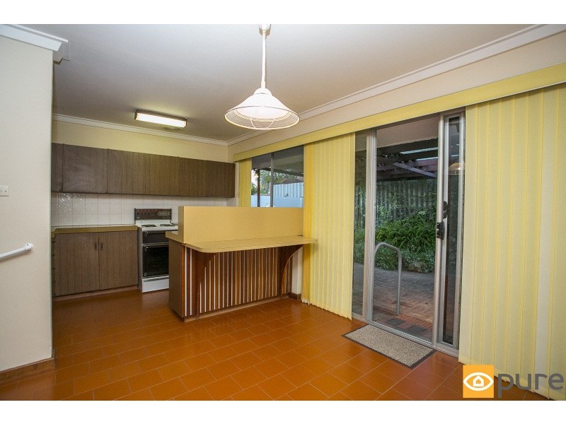14 Ardleigh Crescent, Hamersley WA 6022