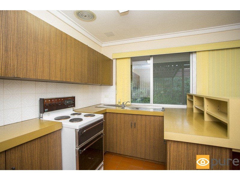 14 Ardleigh Crescent, Hamersley WA 6022