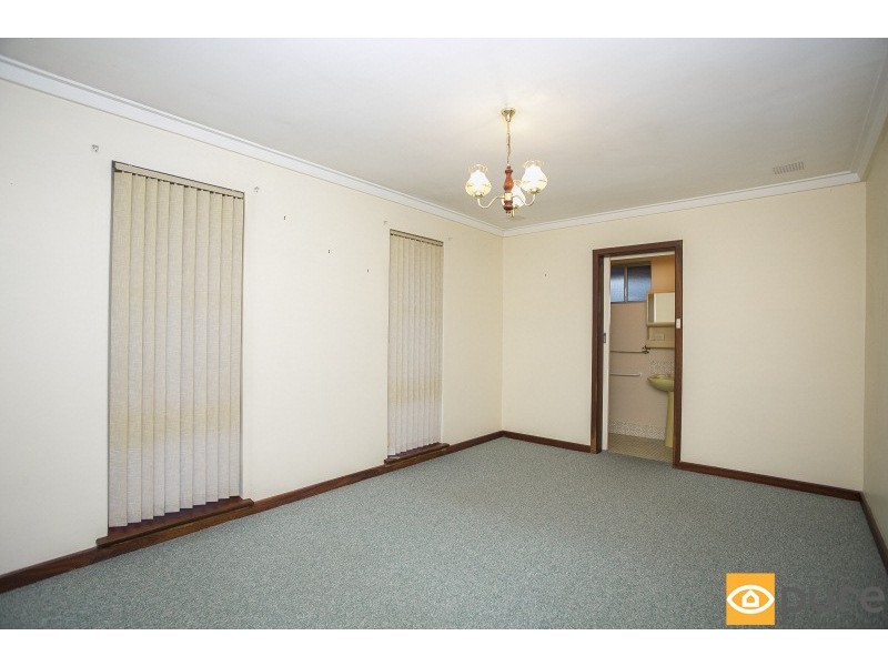 14 Ardleigh Crescent, Hamersley WA 6022