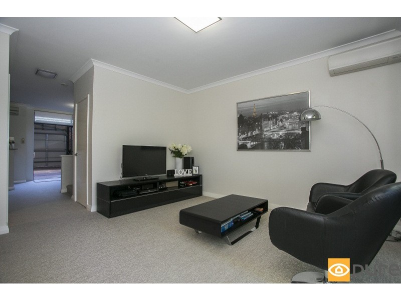 8/1 Simper Street, Wembley WA 6014
