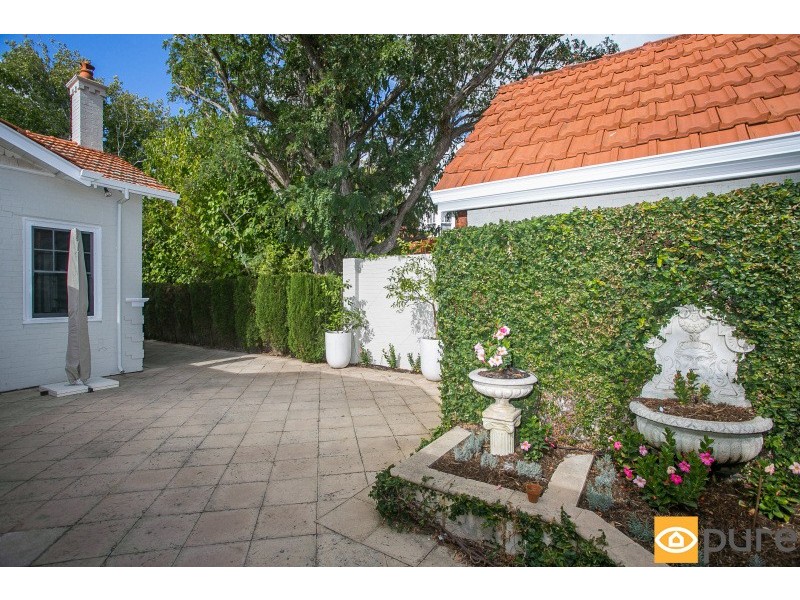 14 Agett Road, Claremont WA 6010