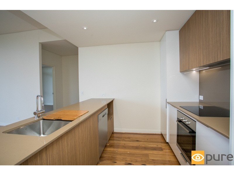 2/1 Freshwater Parade, Claremont WA 6010